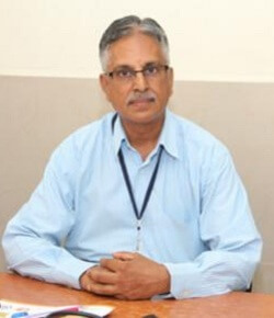 Dr. K Madhavan